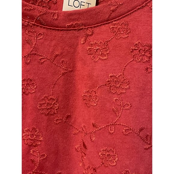 Loft Plus Women's Red Floral Embroidered Top 16/18 Cotton & Spandex Blend Made I - Picture 3 of 8
